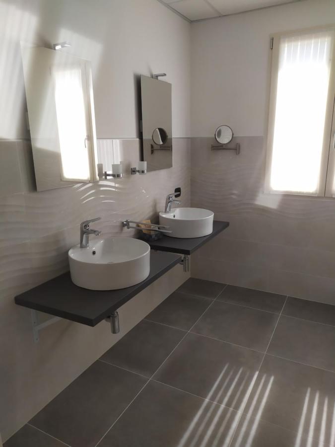 Bed and Breakfast Garda Diamant Desenzano del Garda Exterior foto