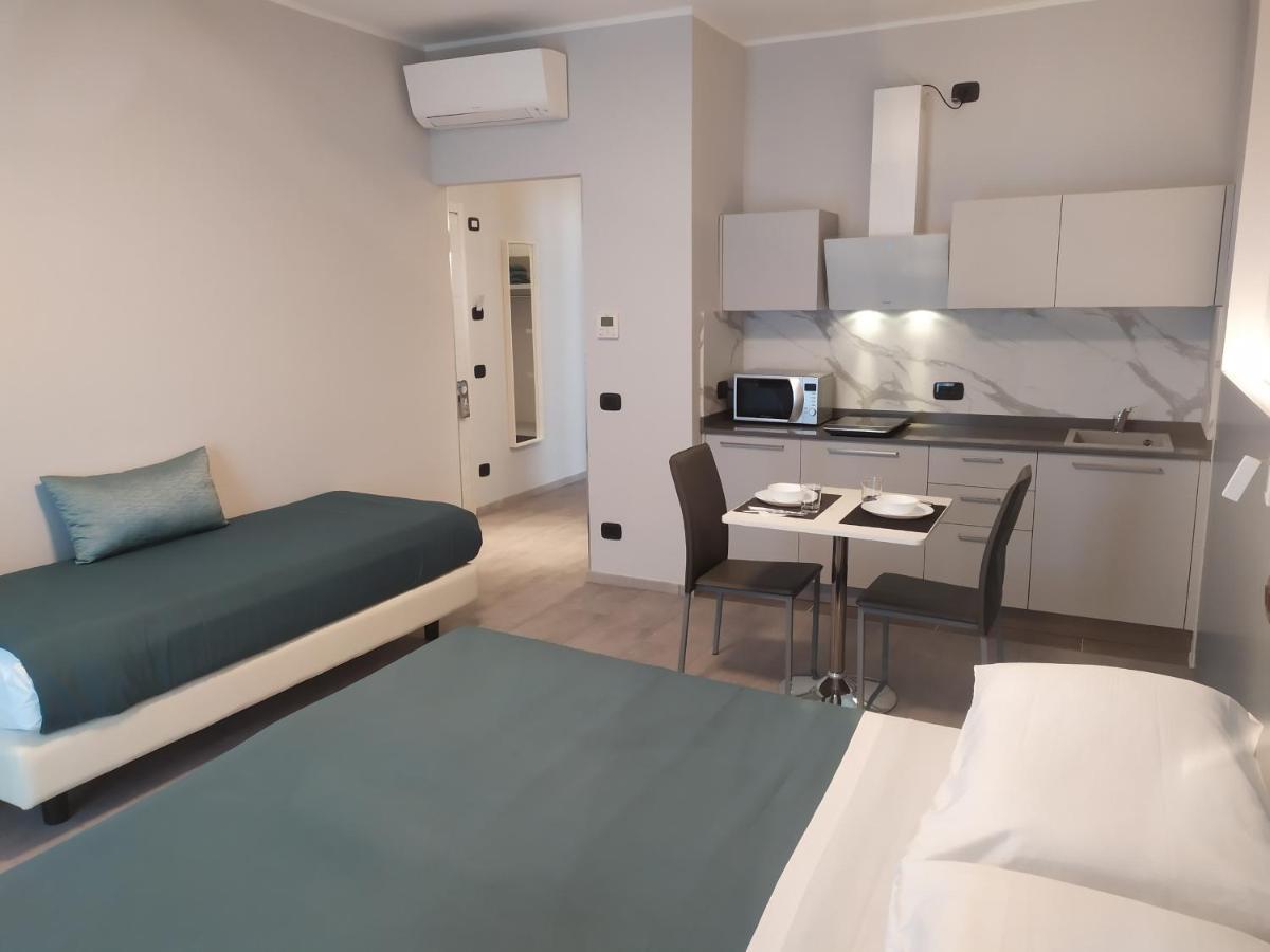 Bed and Breakfast Garda Diamant Desenzano del Garda Exterior foto