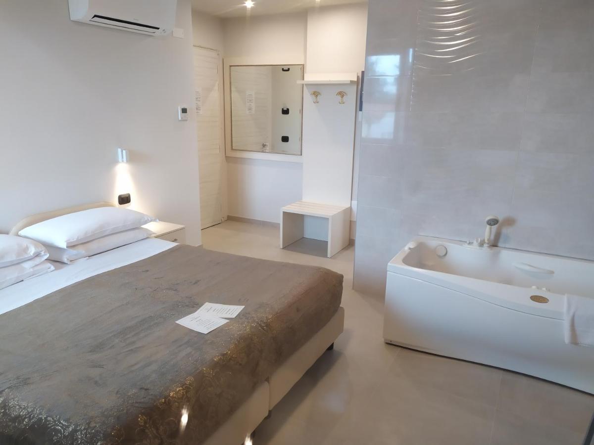 Bed and Breakfast Garda Diamant Desenzano del Garda Exterior foto