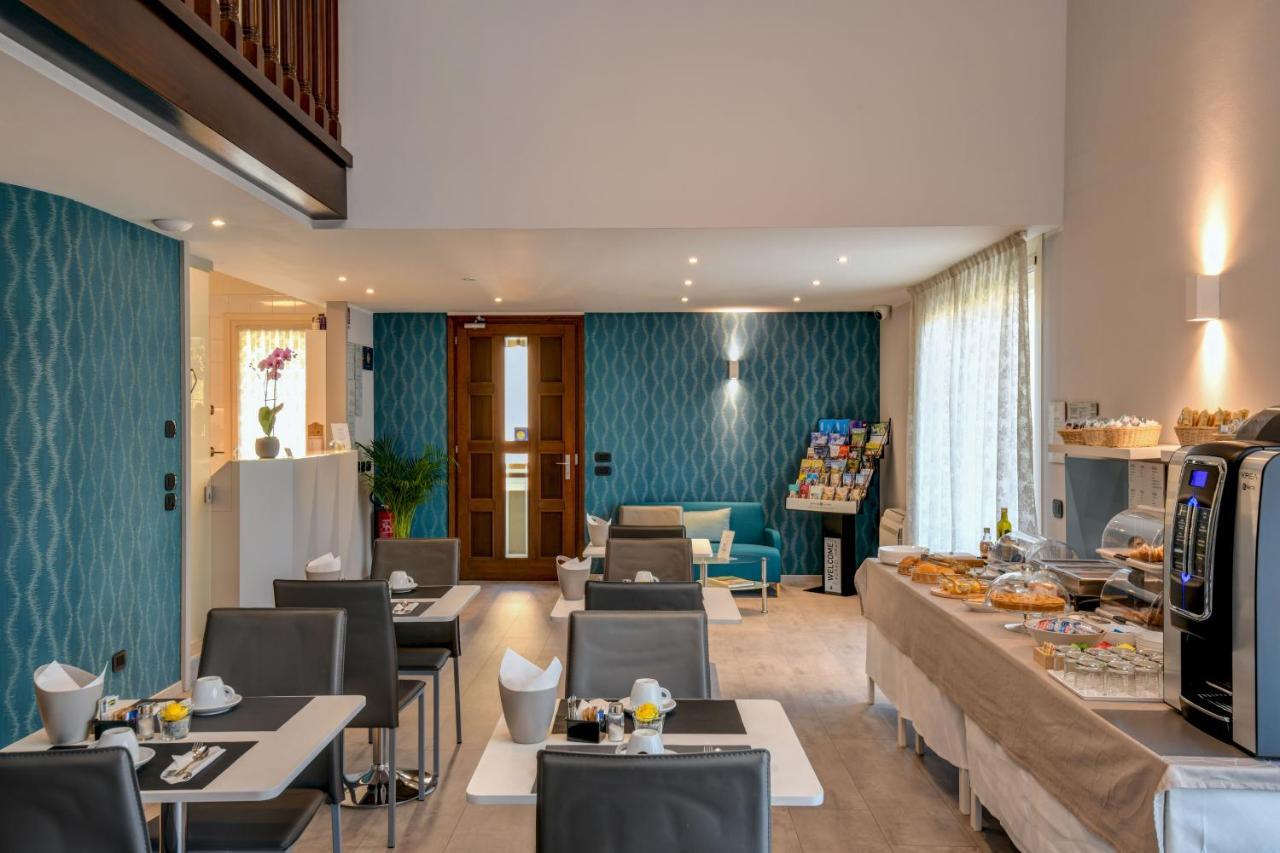 Bed and Breakfast Garda Diamant Desenzano del Garda Exterior foto