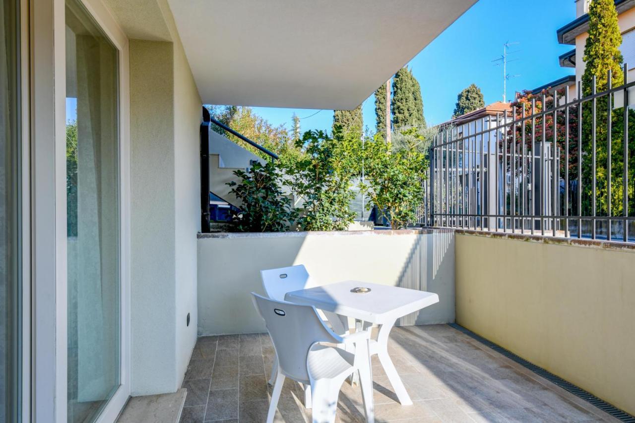 Bed and Breakfast Garda Diamant Desenzano del Garda Exterior foto
