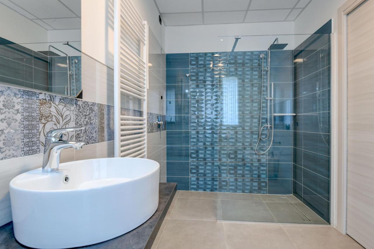 Bed and Breakfast Garda Diamant Desenzano del Garda Exterior foto