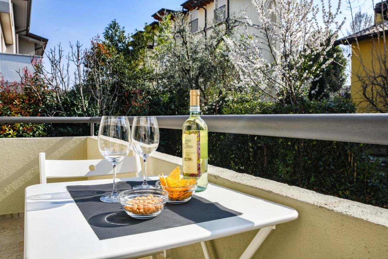 Bed and Breakfast Garda Diamant Desenzano del Garda Exterior foto
