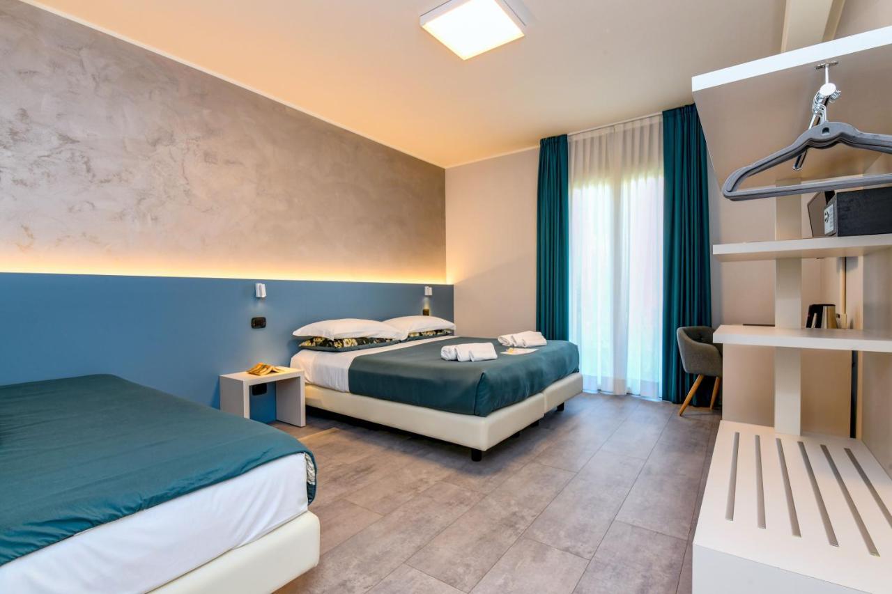 Bed and Breakfast Garda Diamant Desenzano del Garda Exterior foto